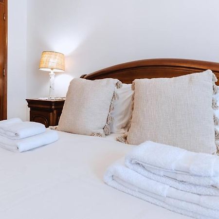 Casa Do Patio - 3 Bedrooms, Ponte Rol Torres Vedras Luaran gambar