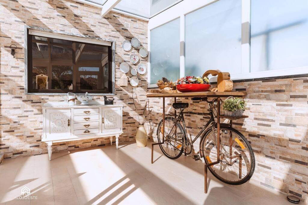 Casa Do Patio - 3 Bedrooms, Ponte Rol Torres Vedras Luaran gambar
