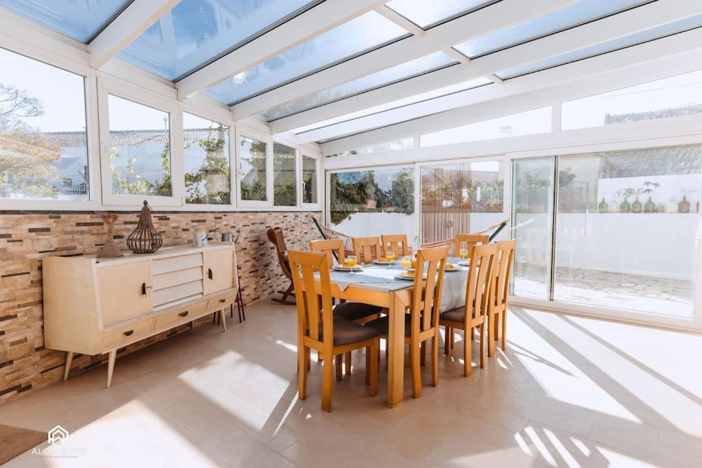 Casa Do Patio - 3 Bedrooms, Ponte Rol Torres Vedras Luaran gambar